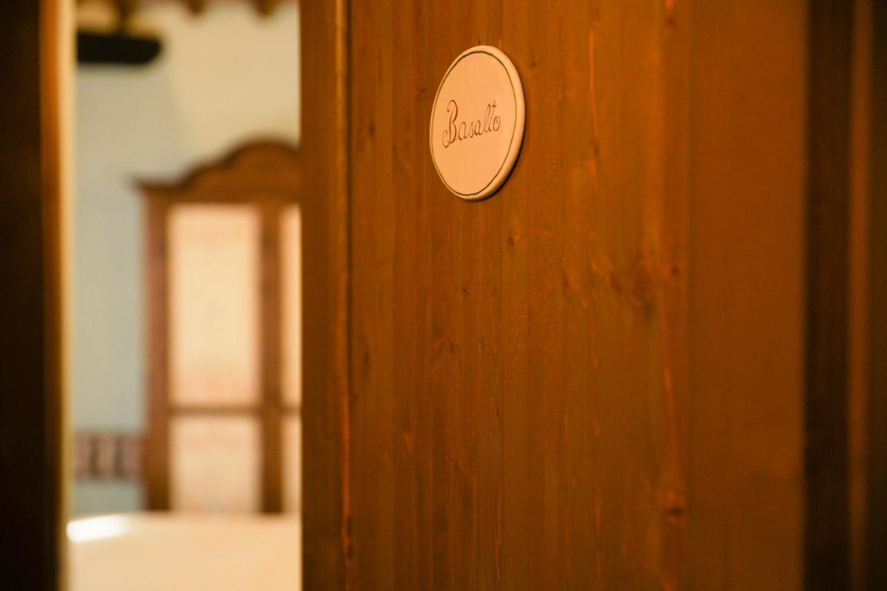 Locanda Del Viandante B&B Ангиари Екстериор снимка
